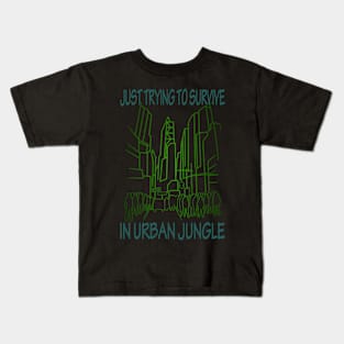 Big City jungle surviving Kids T-Shirt